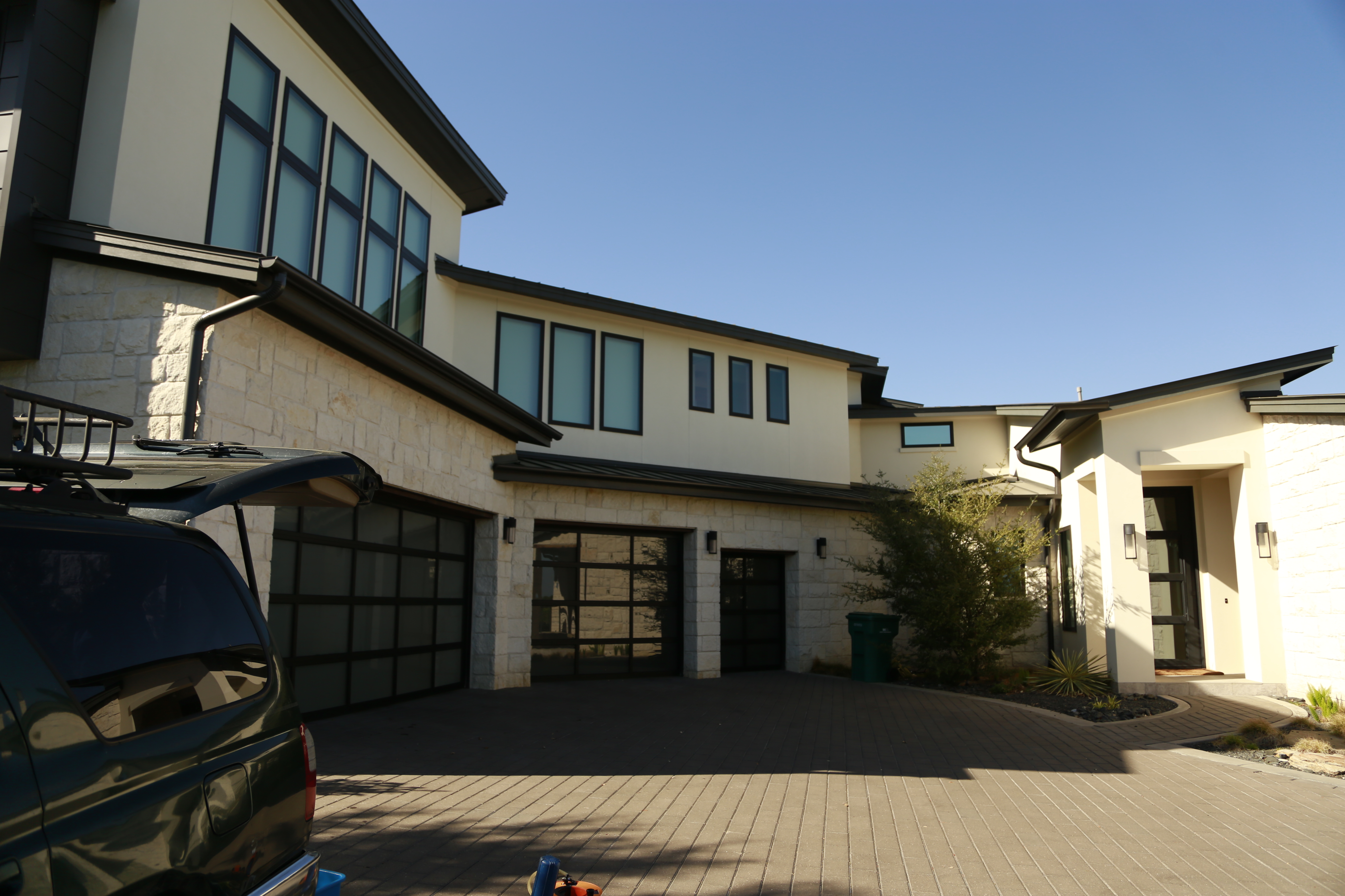 Window cleaning services in Central Texas